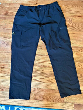 Outdoor Sports Men's Black Cargo Pants Size XXL NWT